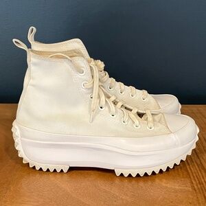 Converse All Star Run Star Hike Hi Platform sneakers. Women's 9.5, Men's 8